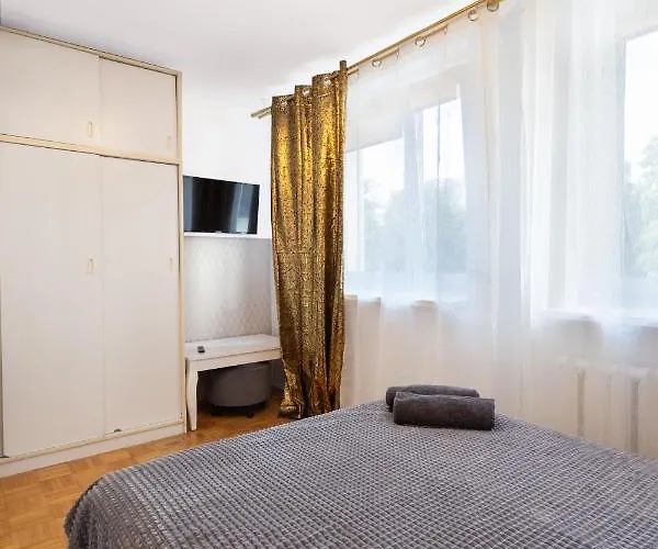 ClickTheFlat Bellottiego Apart Rooms Warszawa