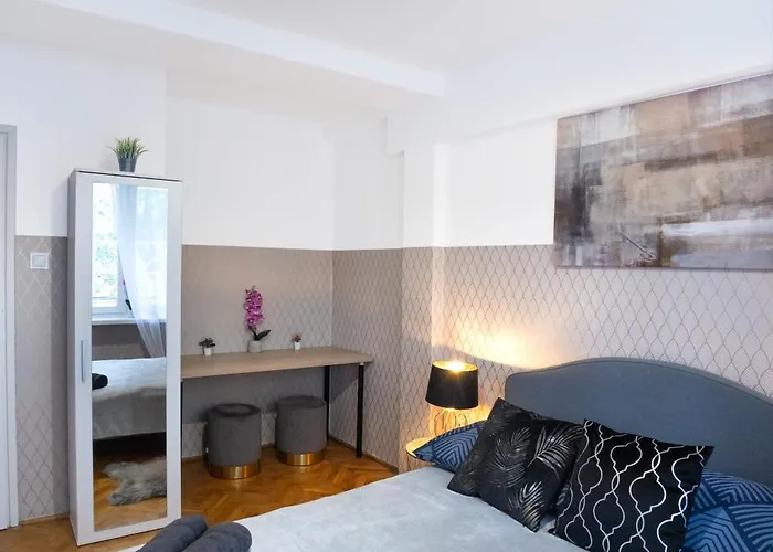 ClickTheFlat Muranów Apart Rooms Warszawa